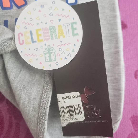 NWT Hotel Doggy Party Animal Top - Picture 5 of 6